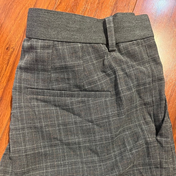 grey uniqlo plaid trouser - Picture 6 of 6